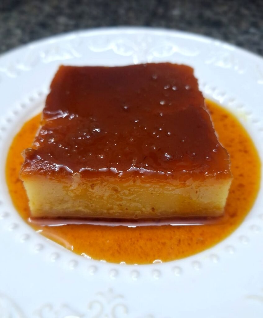 Pudim de confeitaria perfeito: liso, cremoso e sem furinhos